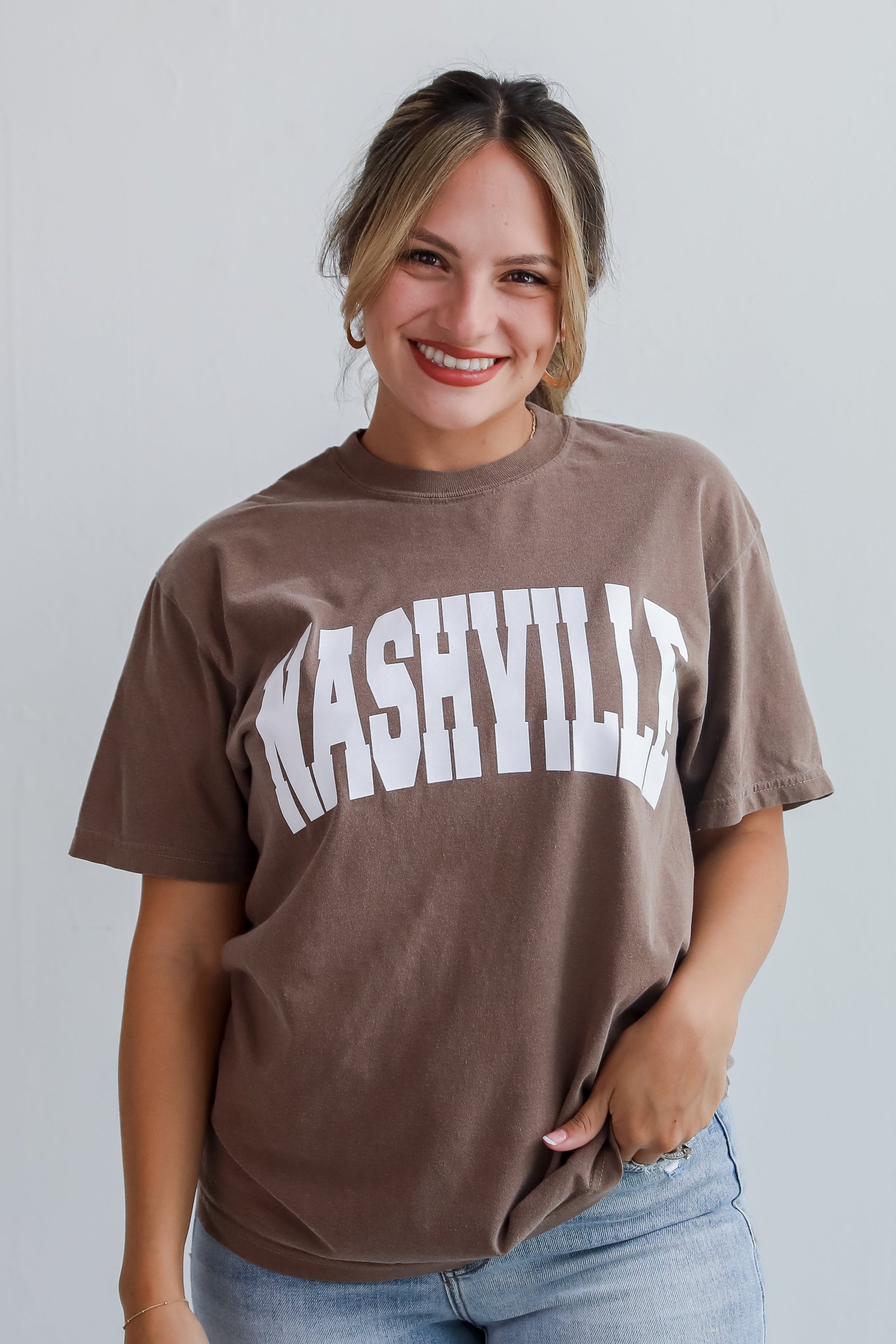 Brown Nashville Tee MO1