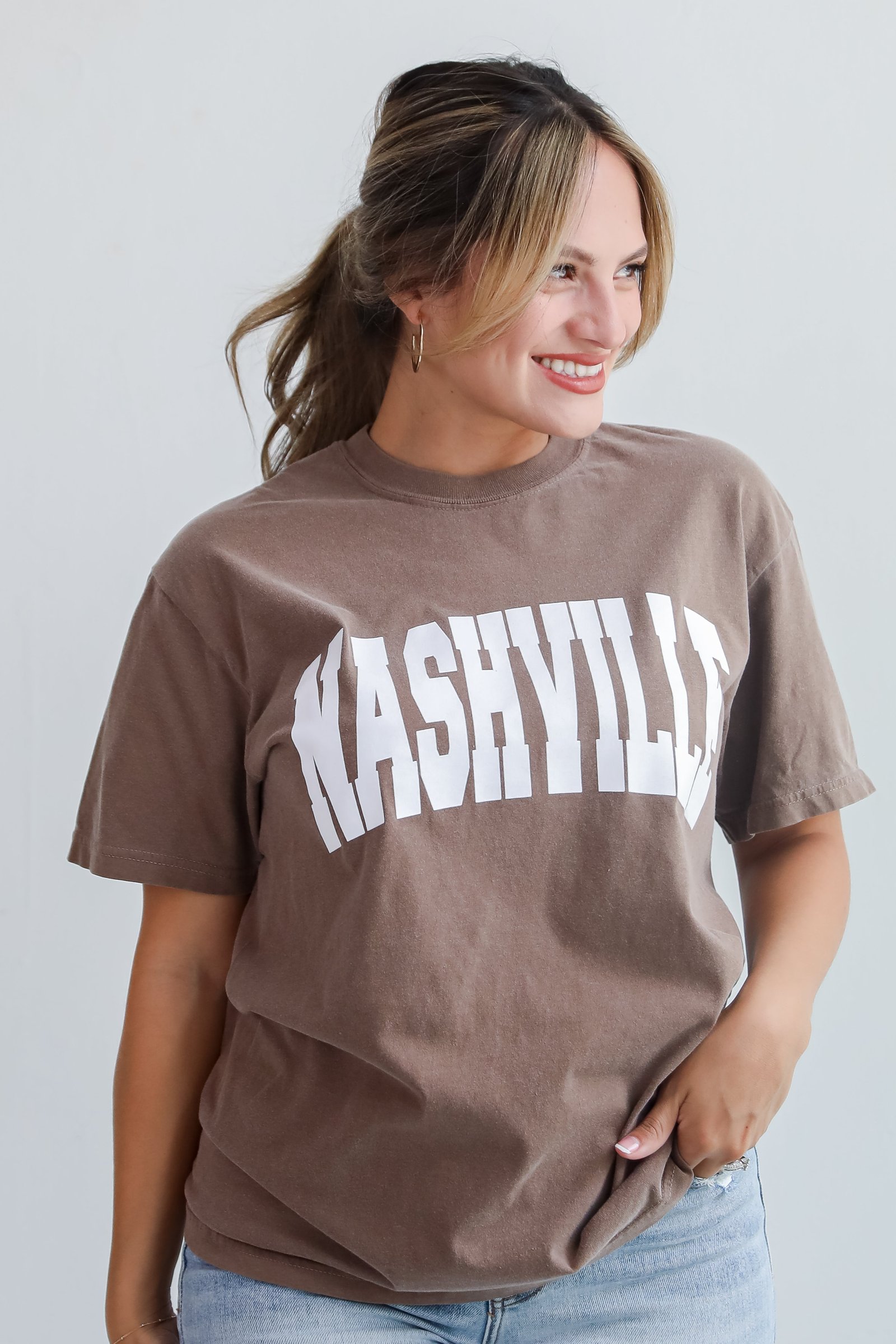 Brown Nashville Tee MO1