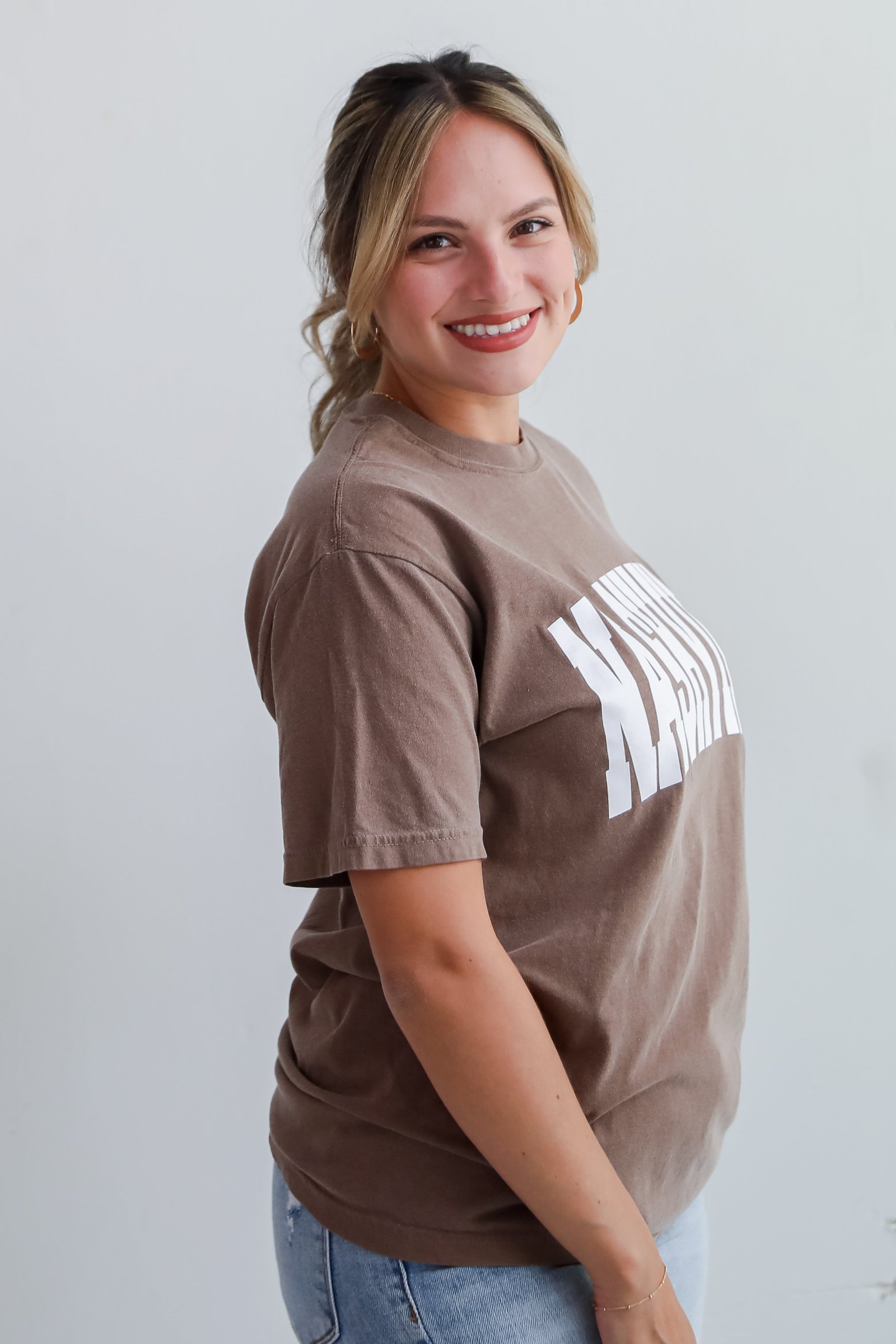 Brown Nashville Tee MO1